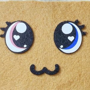 Boquita kawaii en fieltro negro para amigurumis
