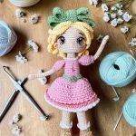 Diseño Lumi Éclair patrón crochet muñeca estilo primavera