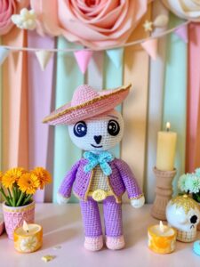 Toma de medio cuerpo de la calavera charra tejida en un fondo luminoso pastel