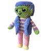 patron-amigurumi-frankie-pdf-18 Vista de tres cuartos de Frankie el monstruito amigurumi de Hola Cíclope